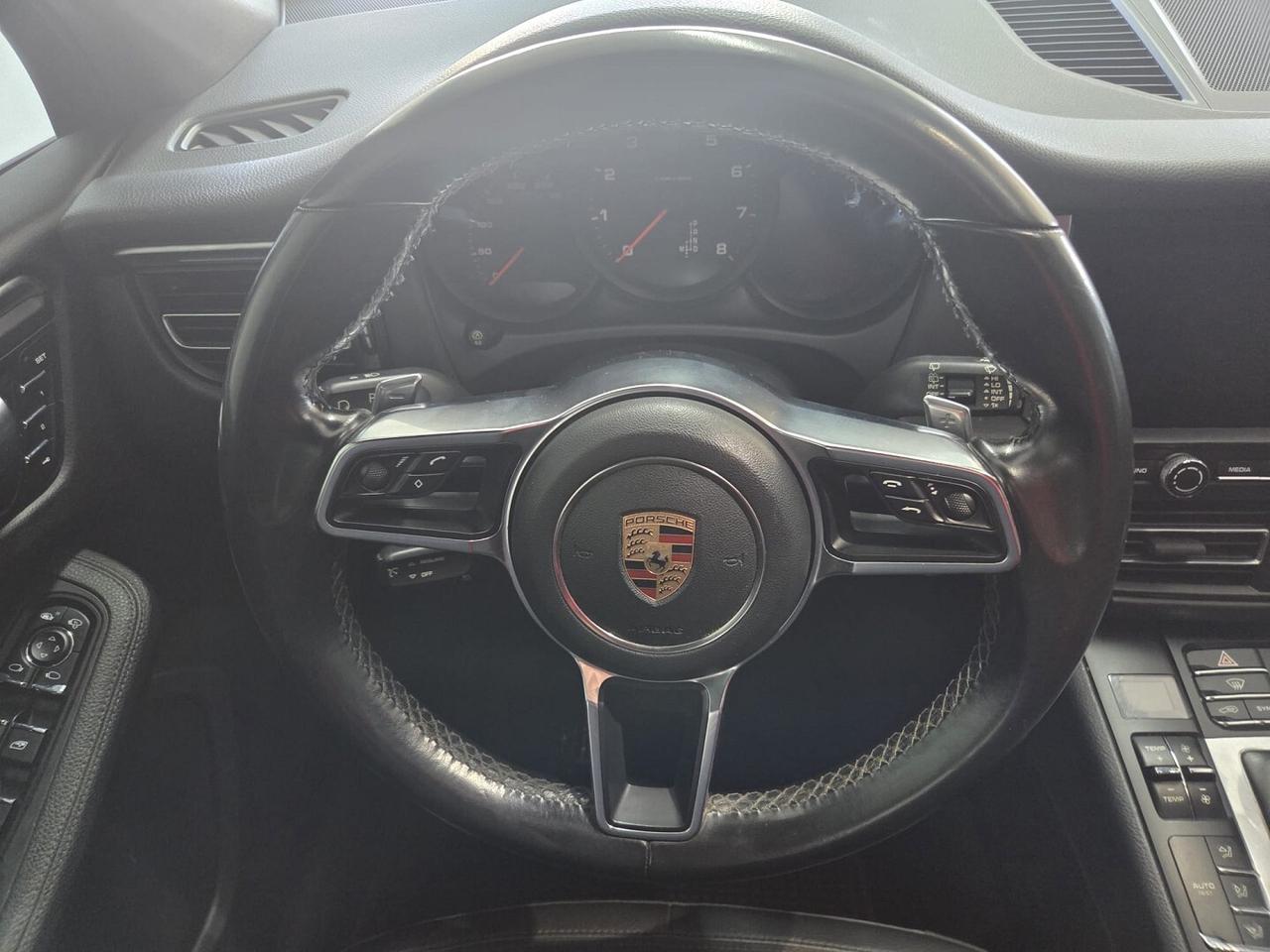 PORSCHE MACAN 2.0 245CV AUTOM TETTO NAV XENON-2019