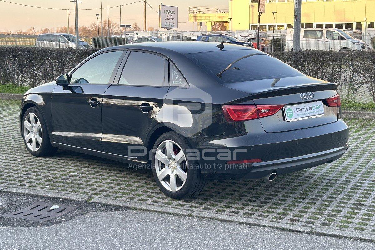 AUDI A3 Sedan 1.6 TDI clean diesel Ambiente