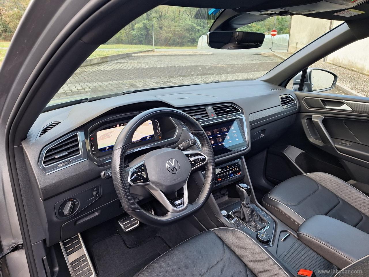 VOLKSWAGEN Tiguan Allsp. 4MOTION R-LINE TETTO PELLE