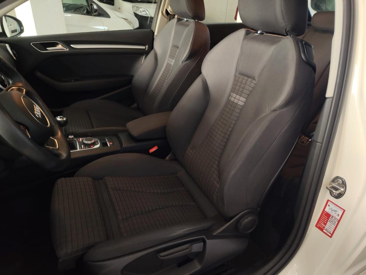 Audi A3 1.6 TDI 105 CV CR Ambition