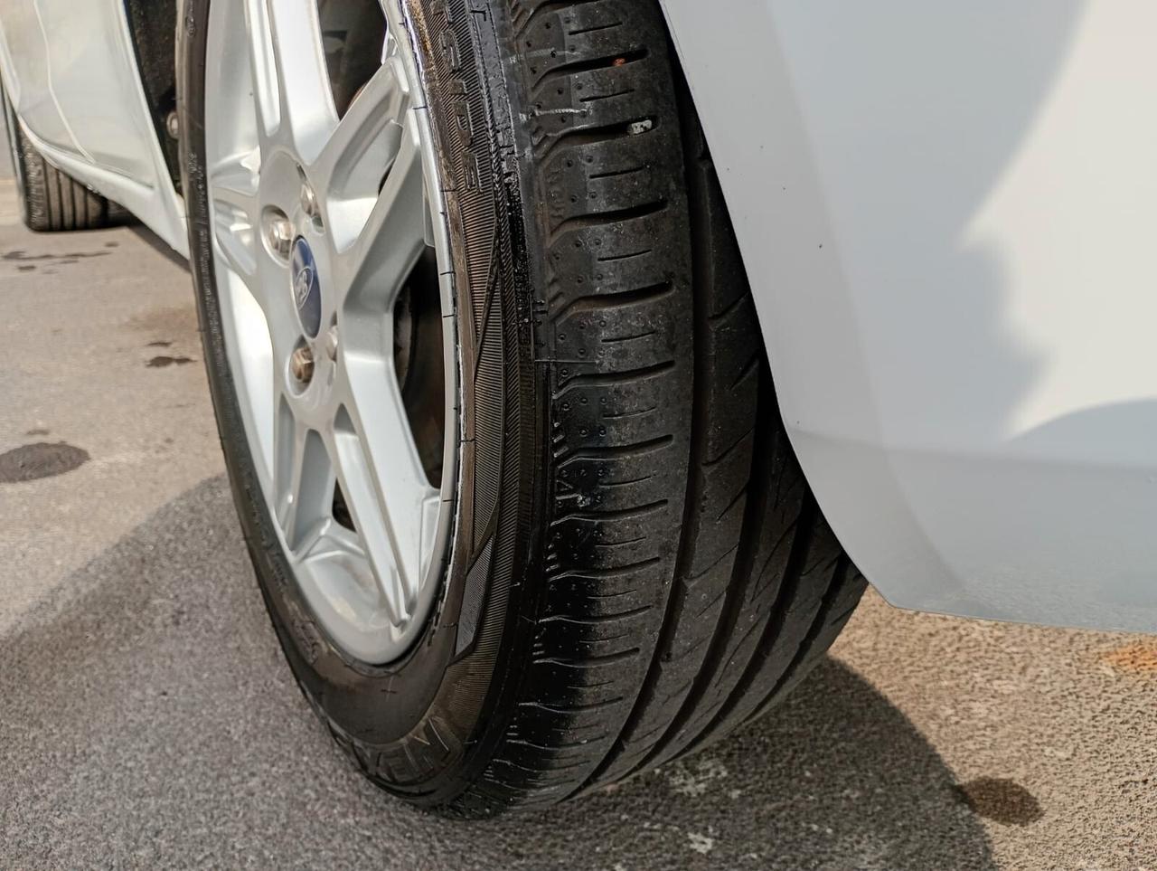 FORD FIESTA 1.5 DIESEL TITANIUM UNICOPROPRIETARIO