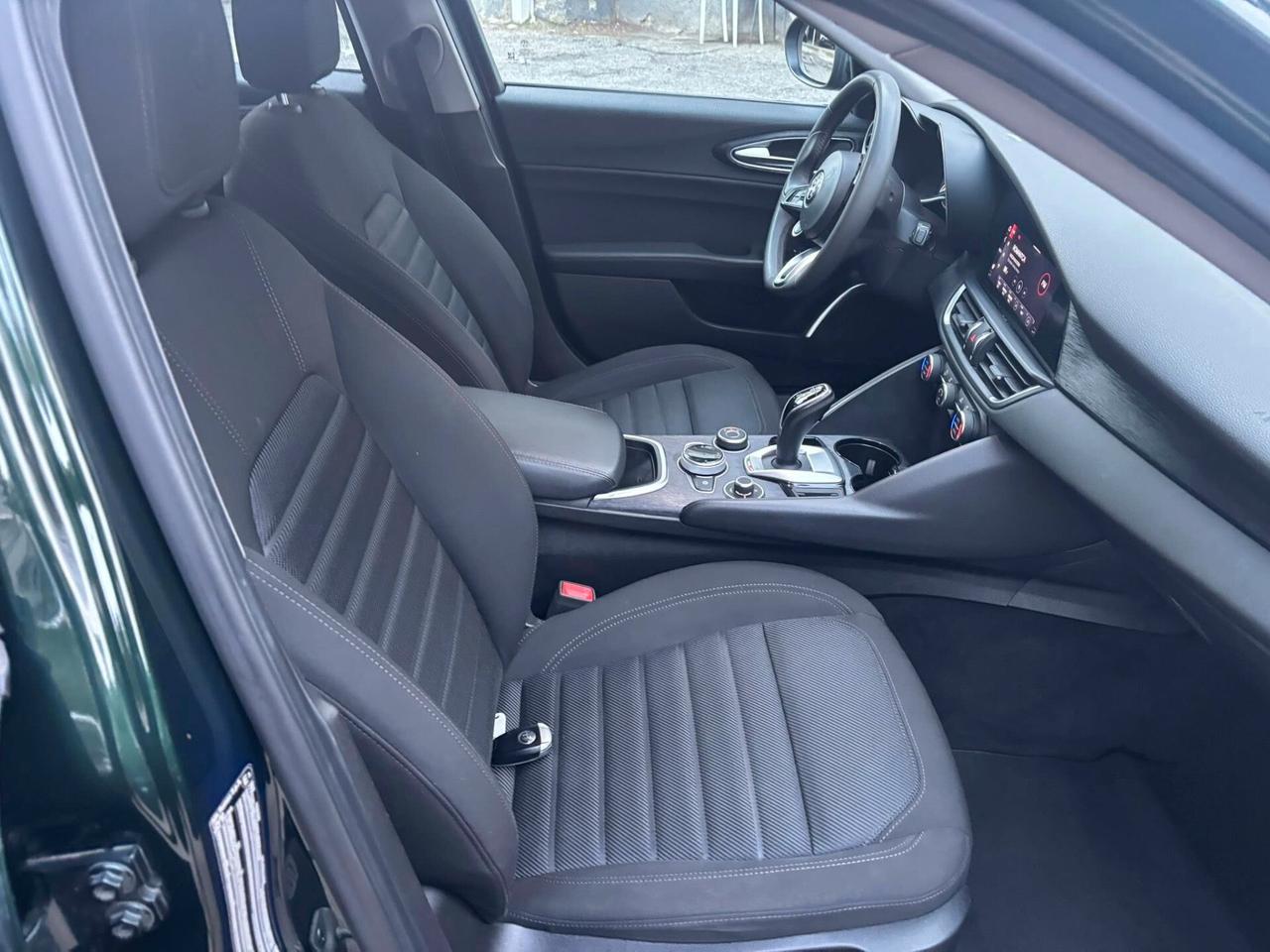 Alfa Romeo Giulia 2.2 Turbodiesel 160 CV AT8 Business