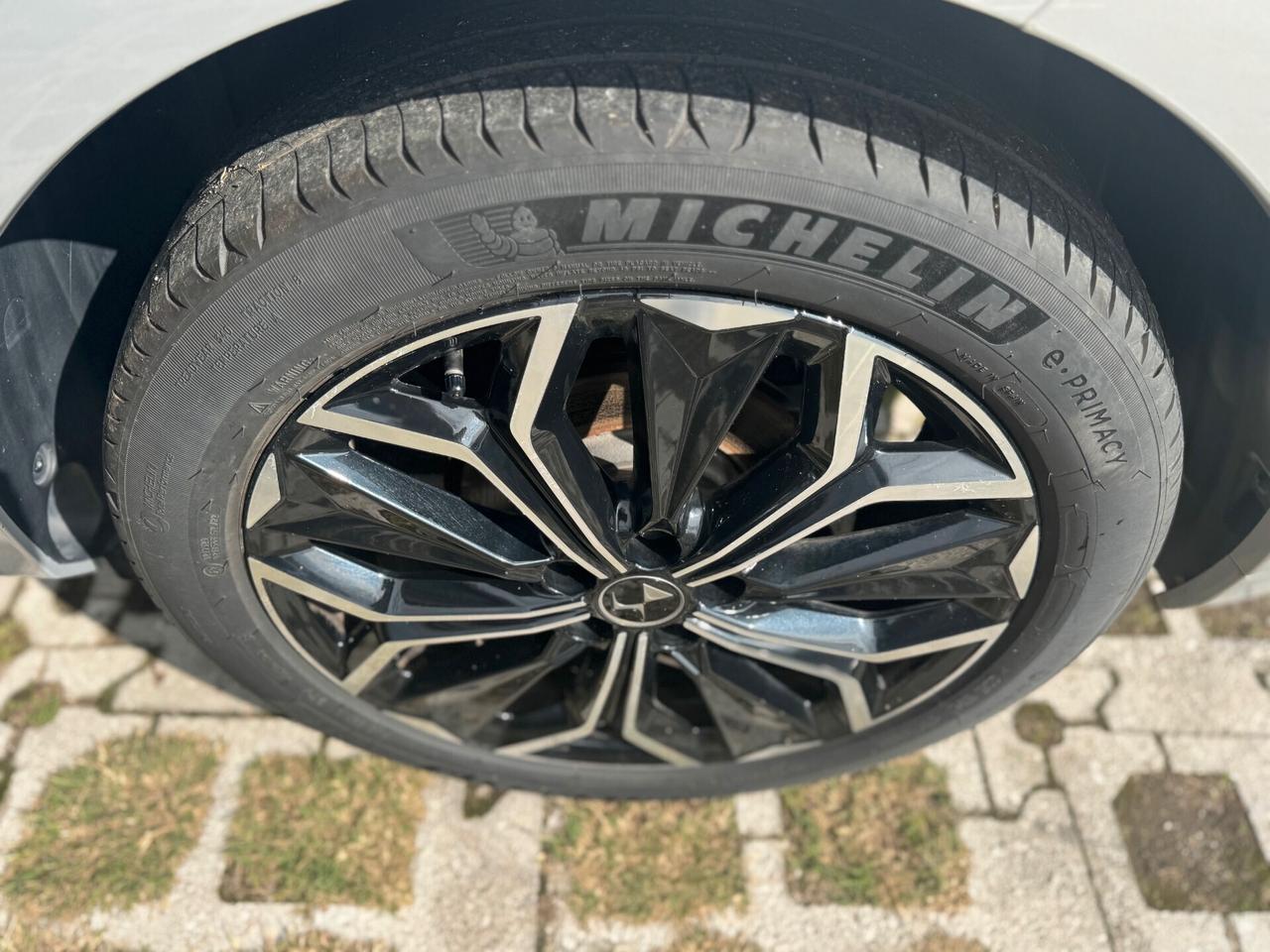 DS 4 1.5cc BlueHDi 130cv Aut. Opera