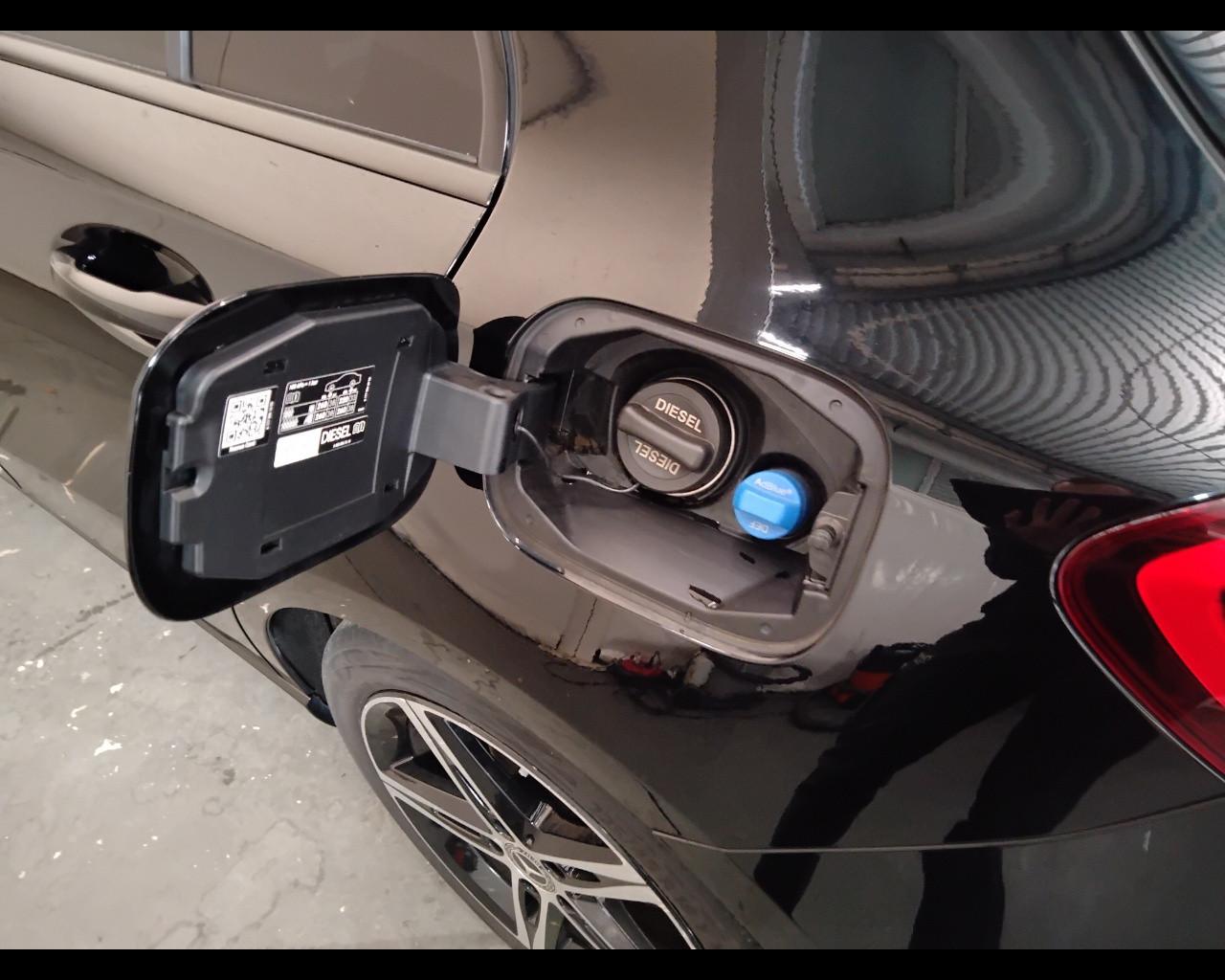 Mercedes-Benz Classe A - W177 2018 - A 180 d Sport Night edition Plus auto