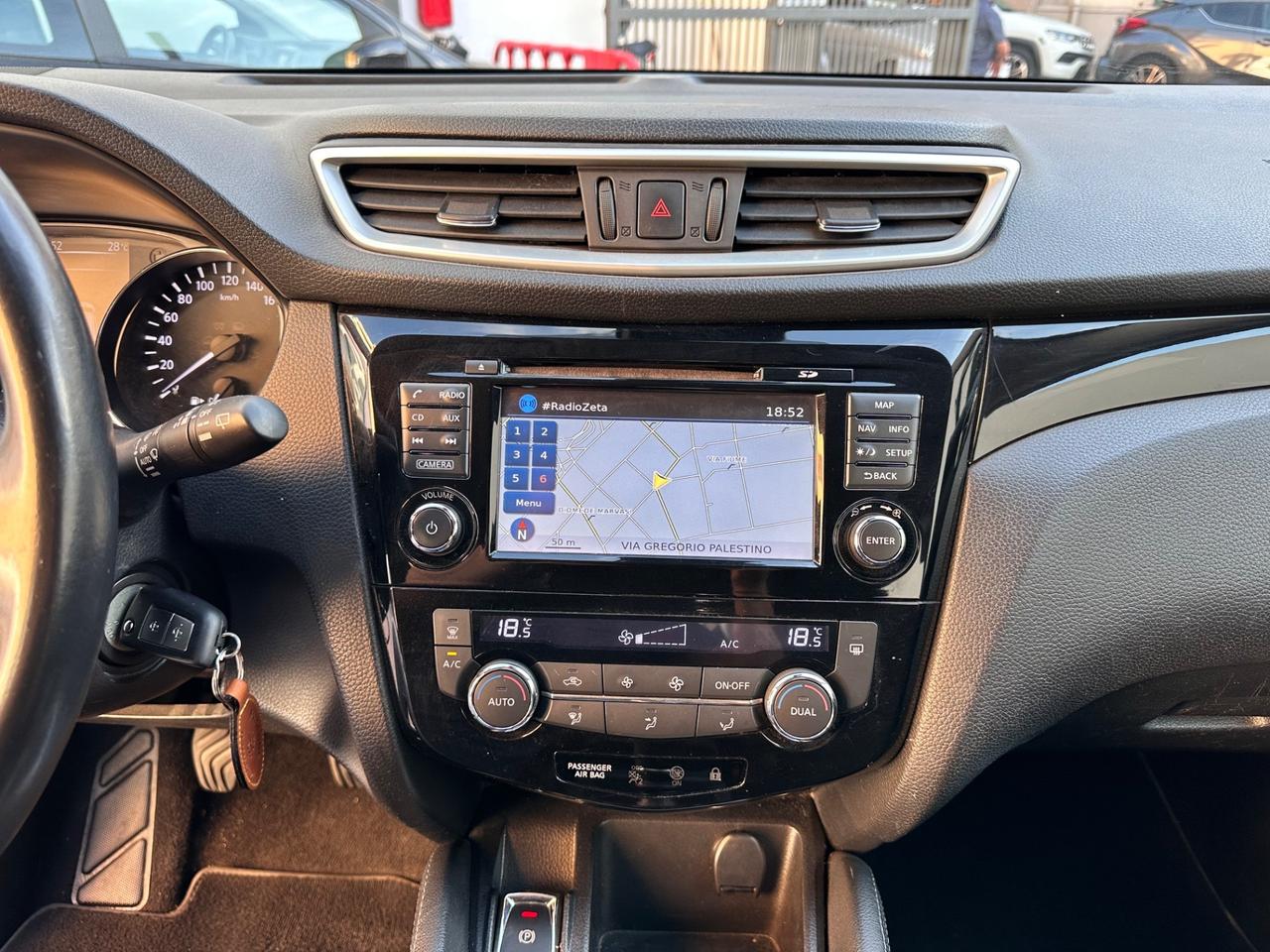 Nissan Qashqai 1.5 dCi N-Connecta