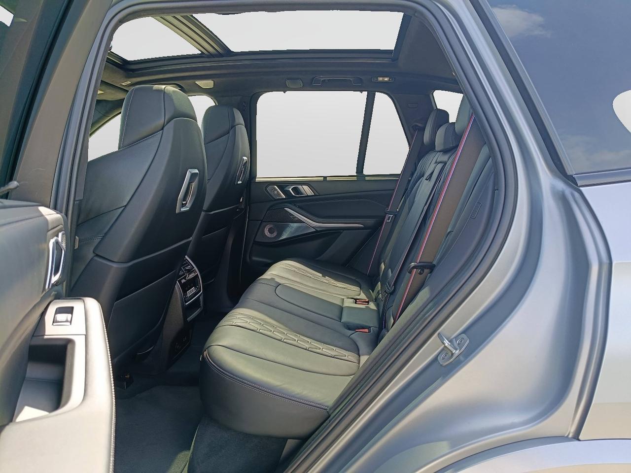 BMW X5 G05 LCI 2023 - X5 M60i auto