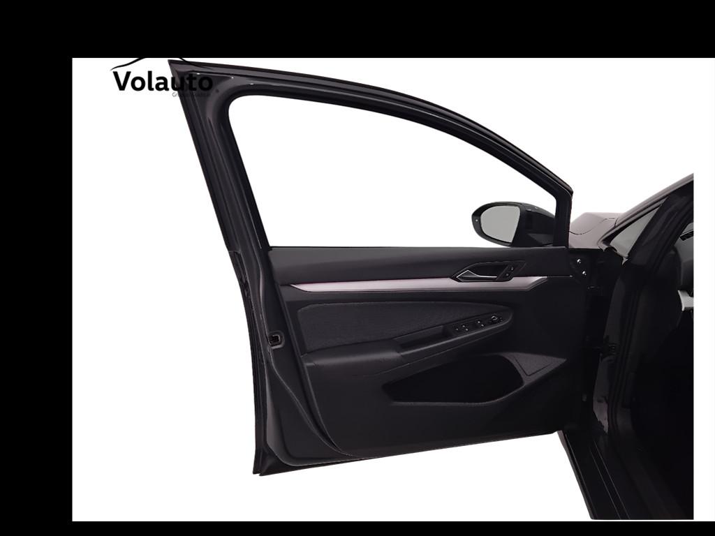 VOLKSWAGEN Golf VIII 2020 - Golf 1.0 etsi evo Life 110cv dsg