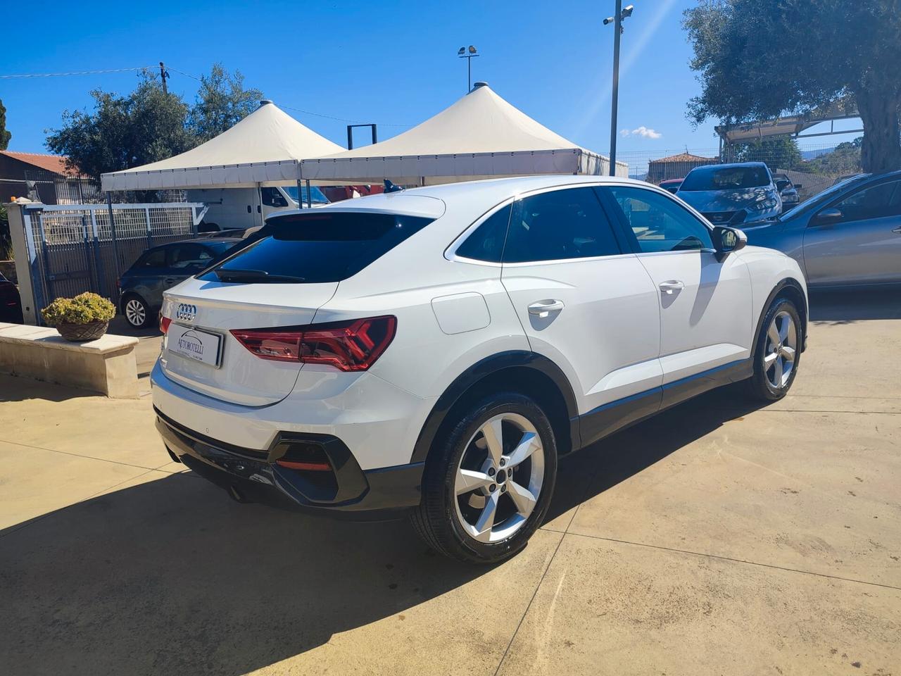 Audi Q3 SPB 35 TDI S tronic Business Plus