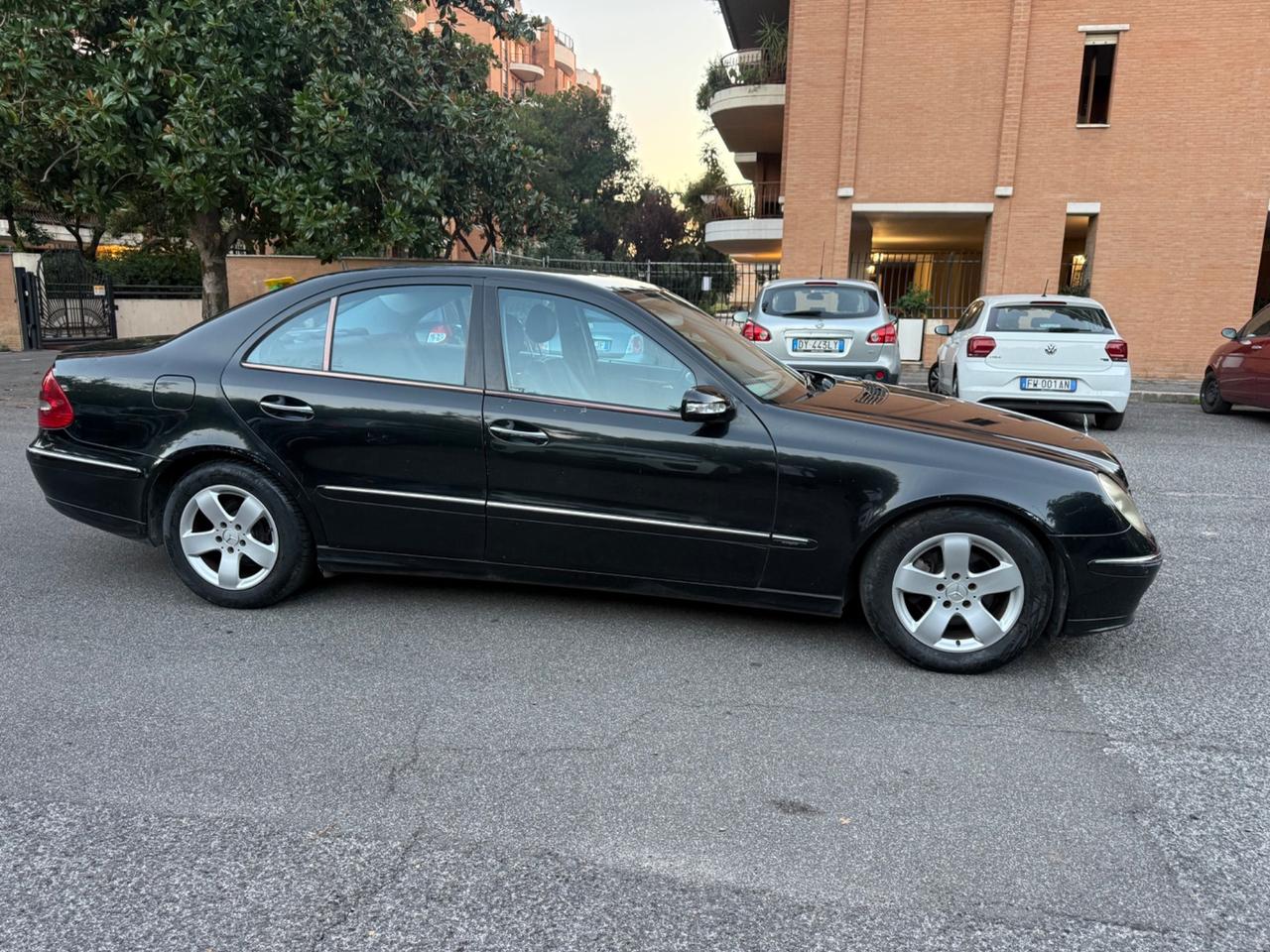 Mercedes-benz E 220 CDI cat Avantgarde