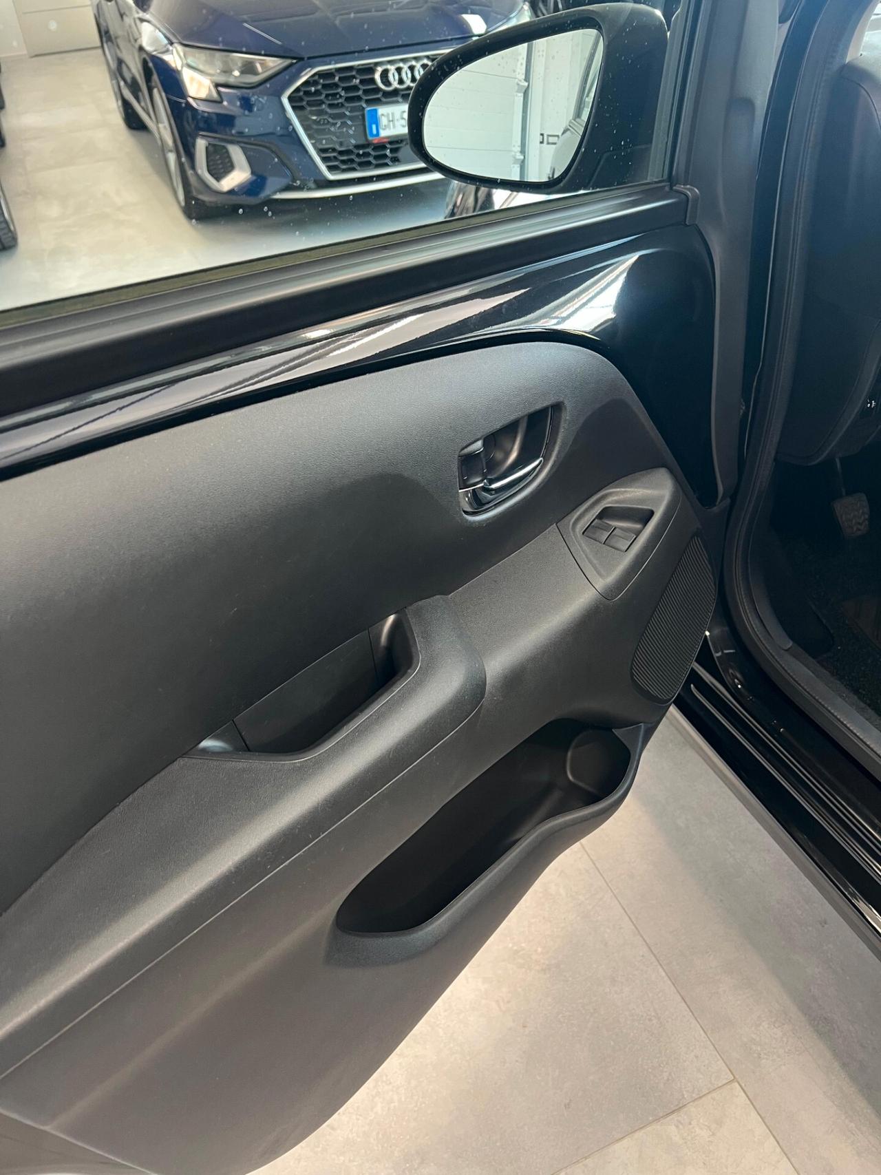 Peugeot 108 VTi 72 S&S 5 porte Collection TOP!
