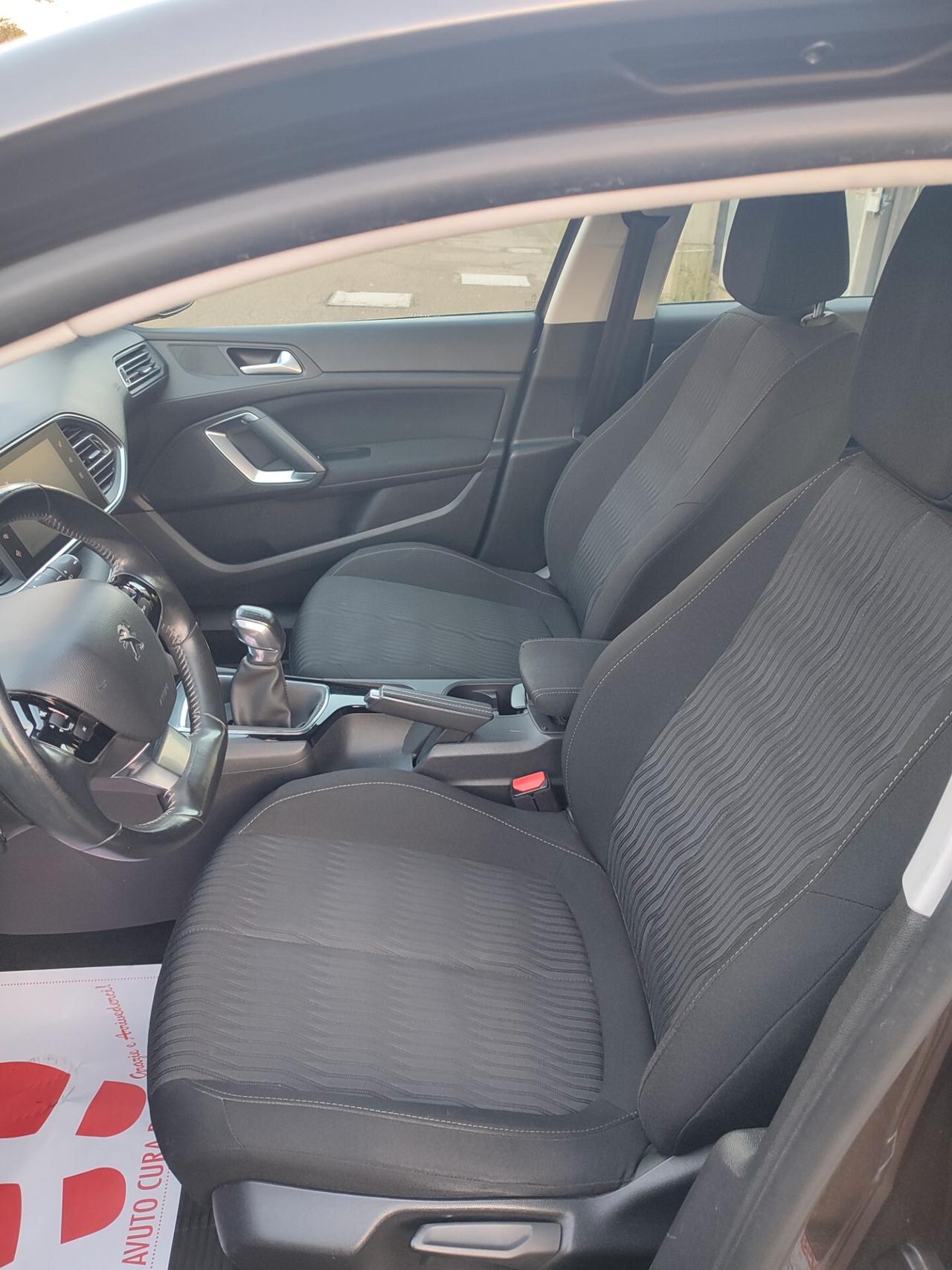 PEUGEOT 308 DEL 2014 TURBO BENZINA EURO6B 8GOMME