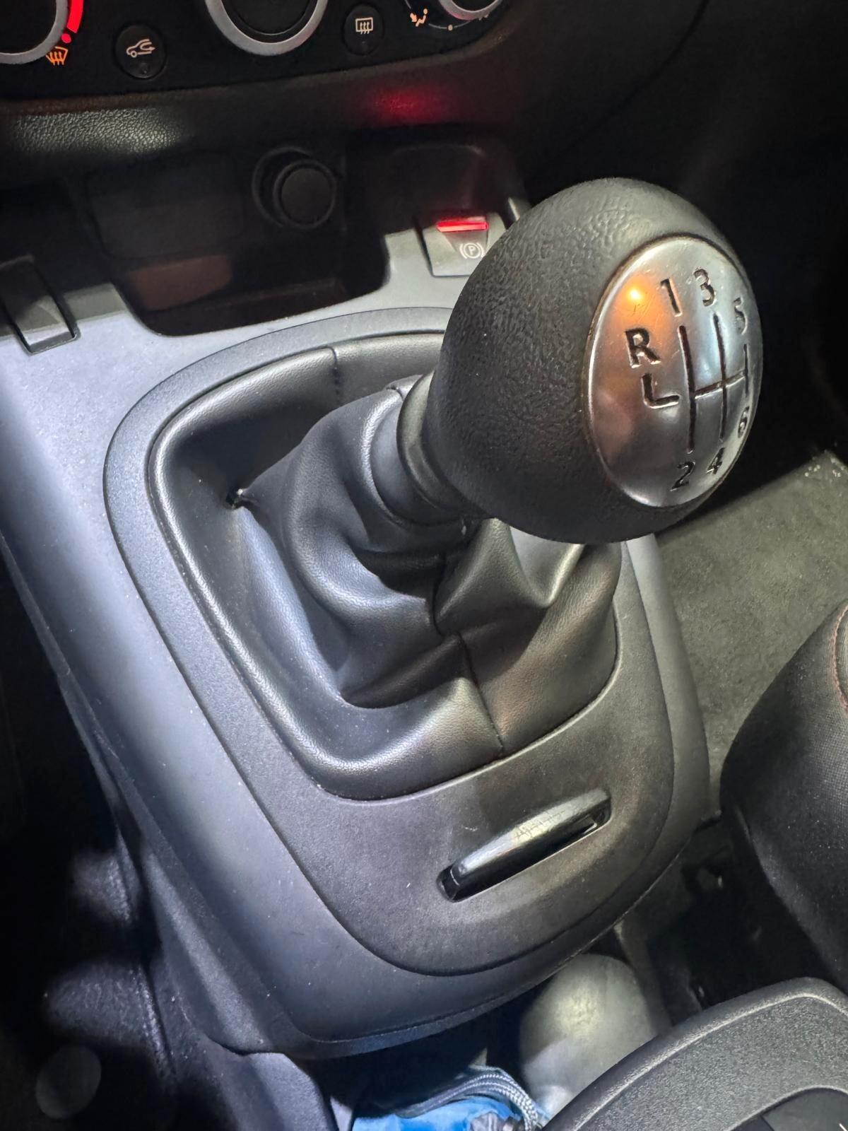 Renault Scenic Scénic XMod 1.6 GPL Wave