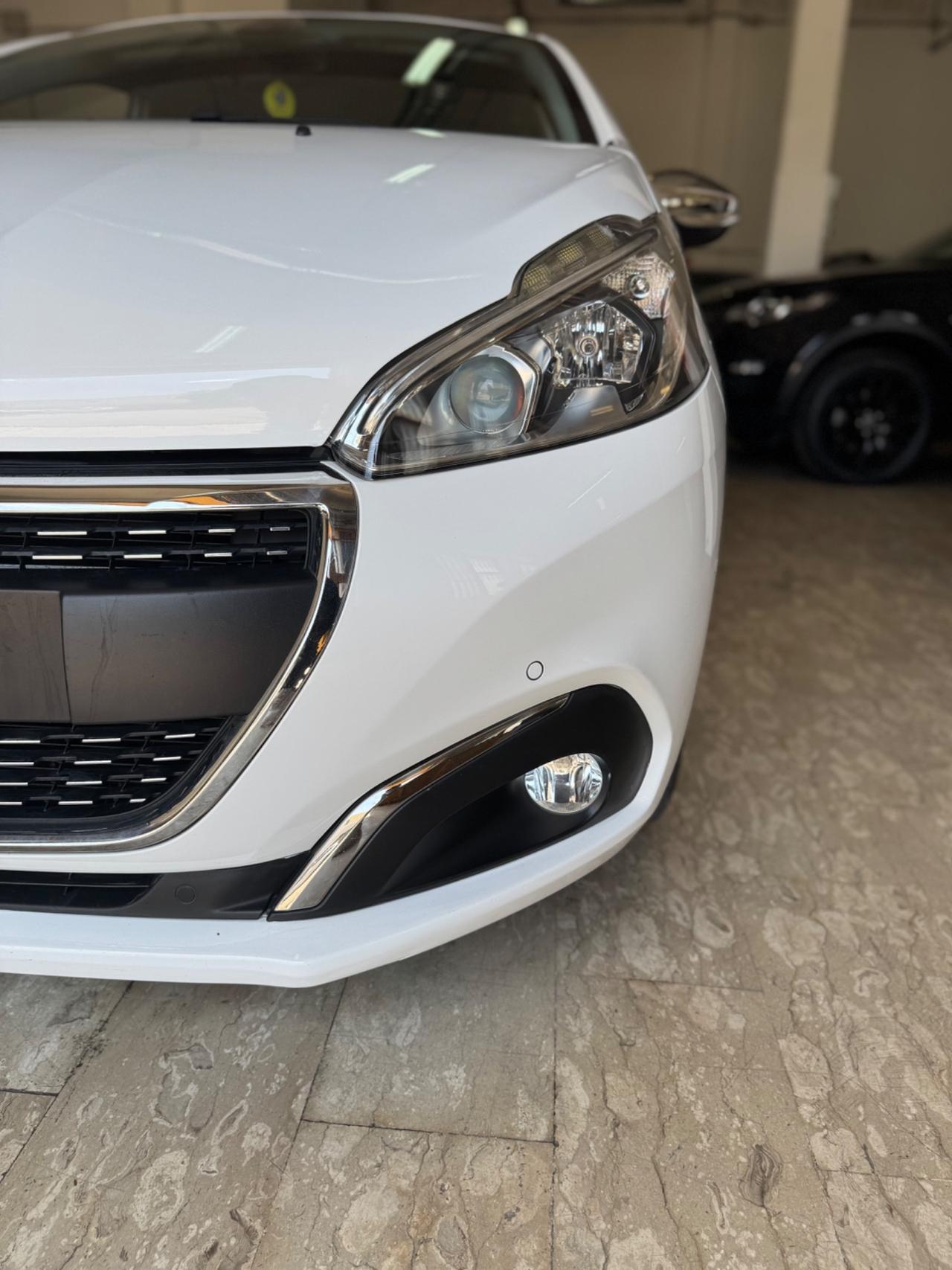 Peugeot 208 PureTech Turbo 110 S&S 5 porte Allure