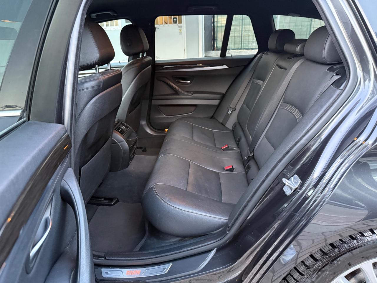 Bmw 520d Touring Luxury - GARANZIA