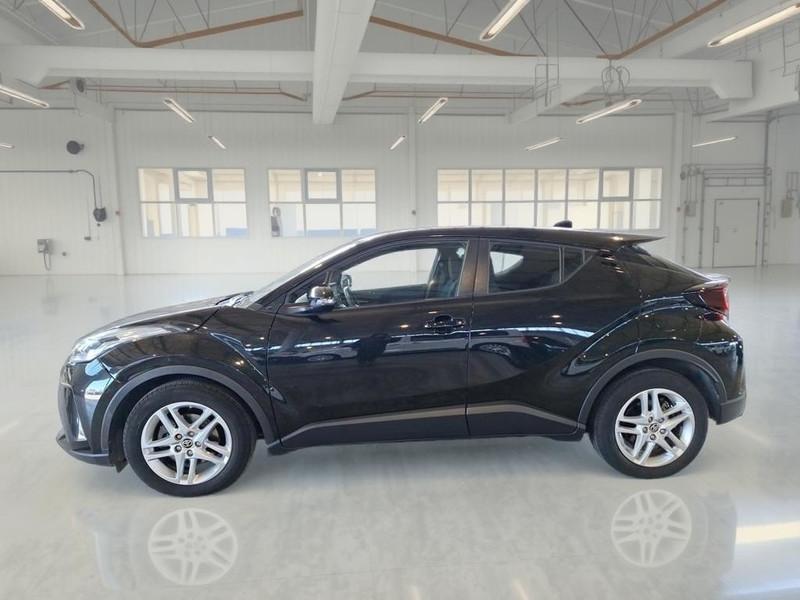 TOYOTA C-HR 1.8H 98CV E-CVT Business