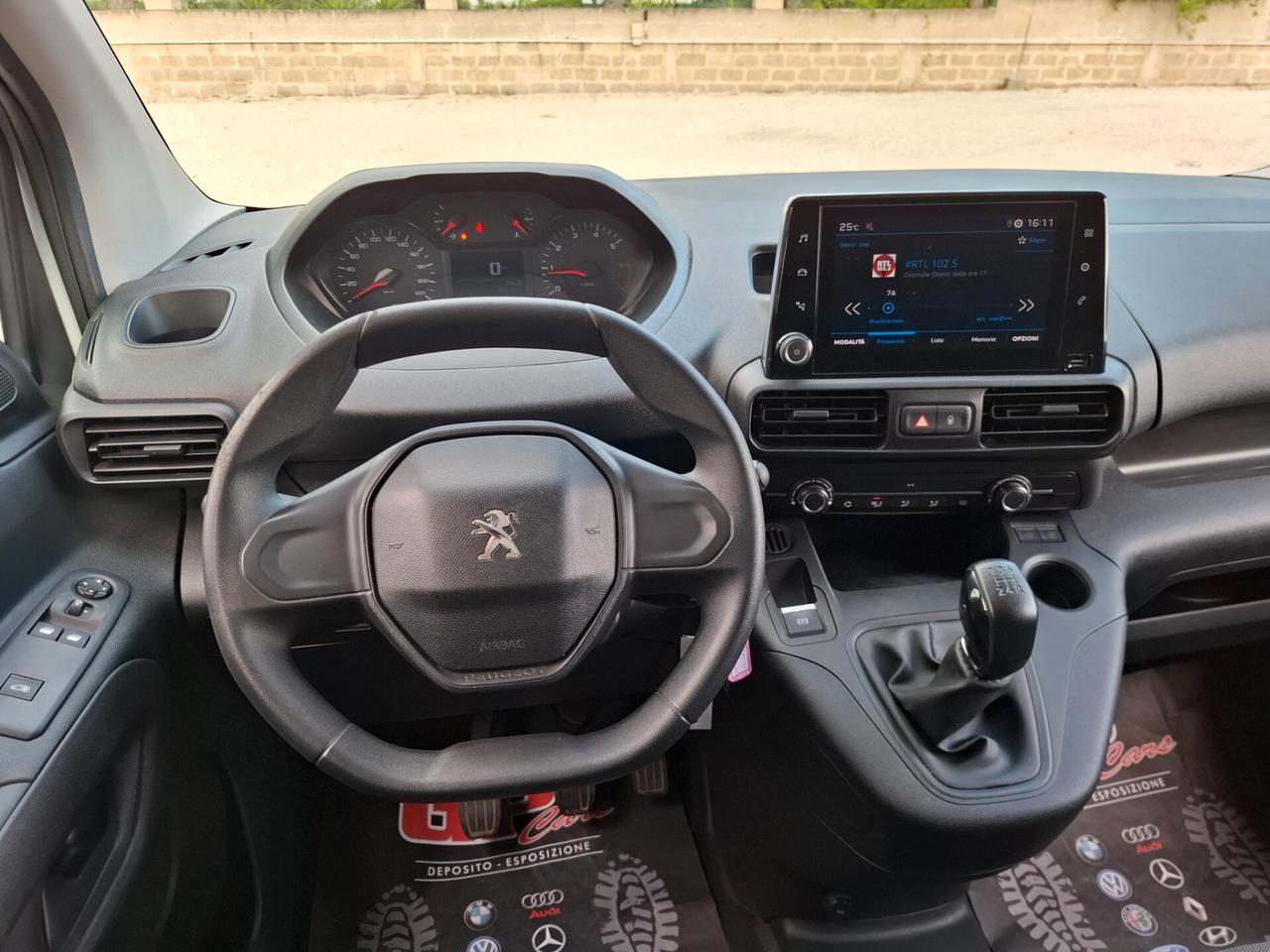 Peugeot Partner BlueHDi 100cv 3 POSTI - 1000Kg di PORTATA