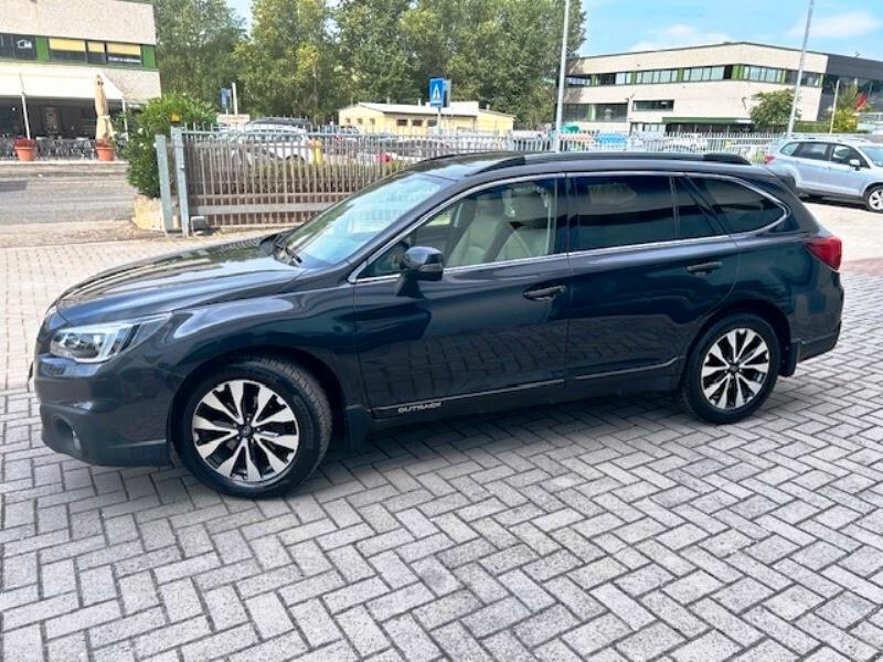 Subaru OUTBACK 2.0d-S Lineartronic Unlimited