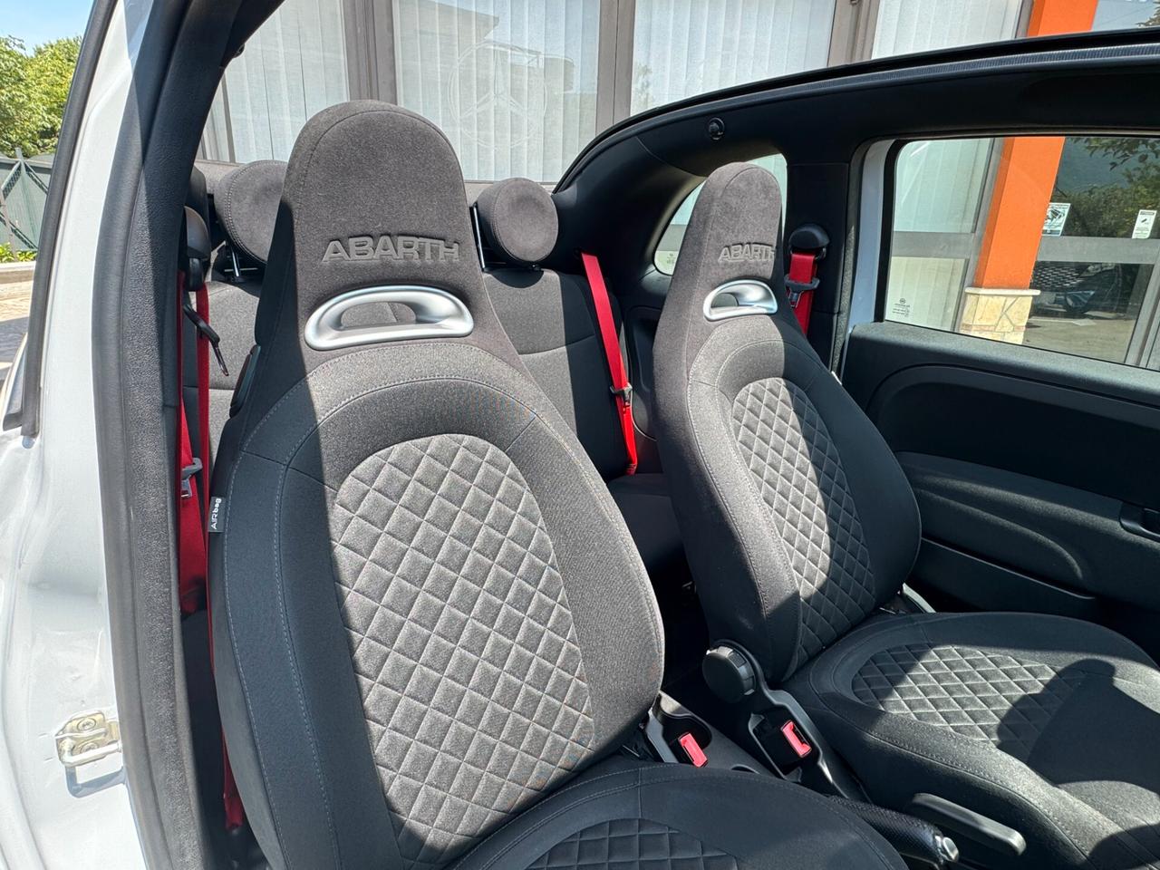 Abarth 595 C 1.4 Turbo T-Jet 145 CV
