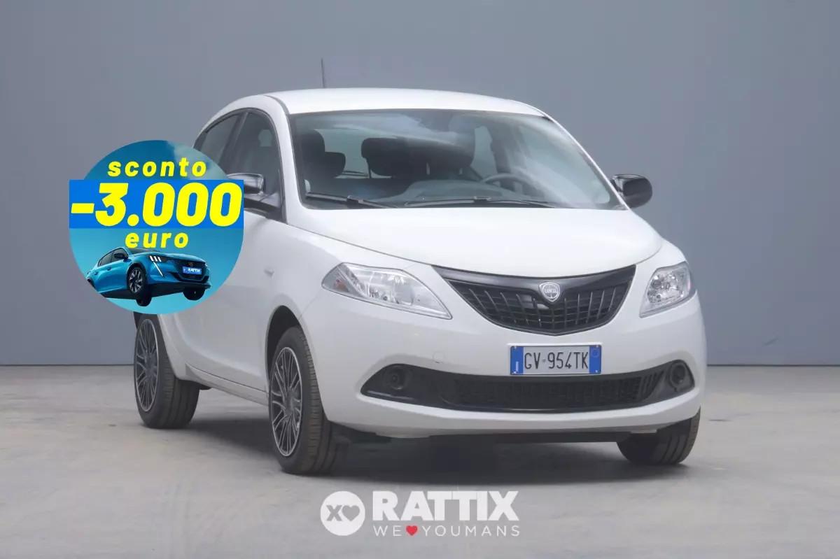 Lancia Ypsilon 1.0 Firefly Hybrid 70CV Oro
