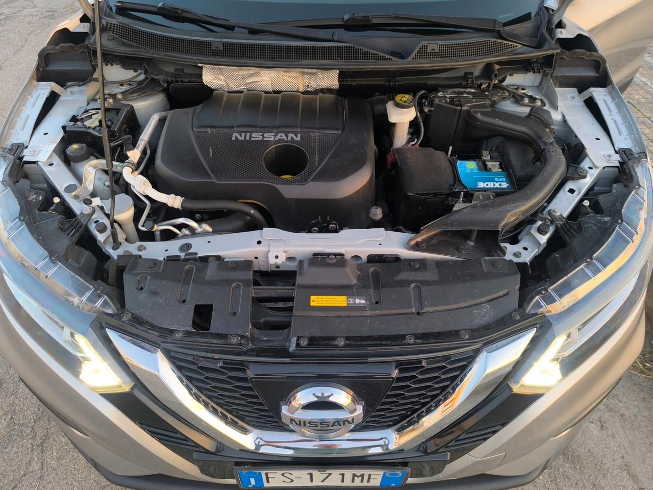 NISSAN QASHQAI 1.5 DIESEL 110cv NAV/RETROCAMERA
