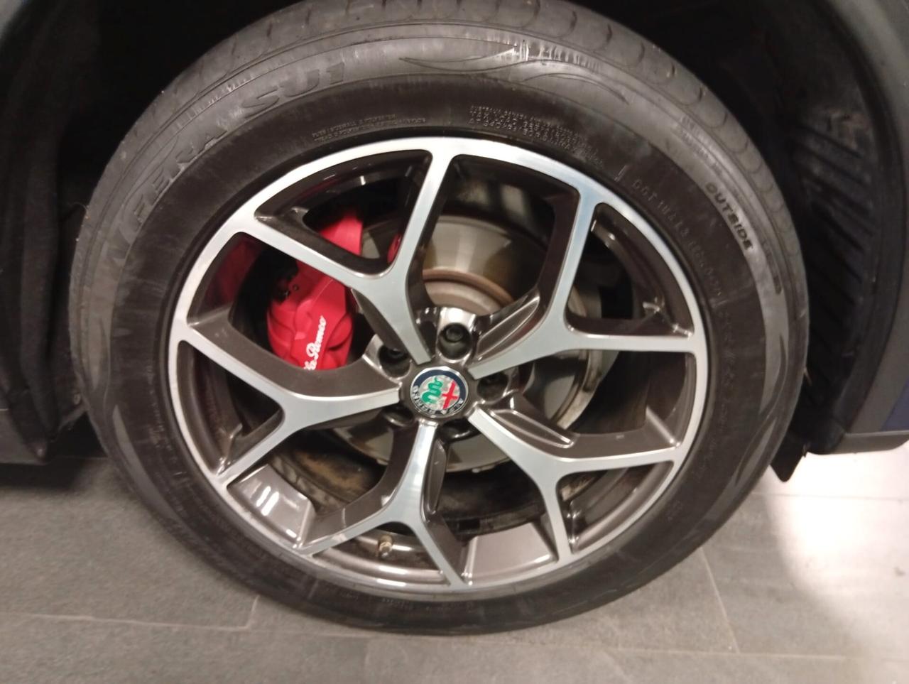 Alfa Romeo Stelvio 2.2 Turbodiesel 210 CV AT8 Q4 Executive