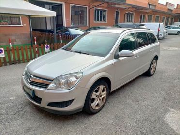 OPEL ASTRA 1.6 16V VVT SW Cosmo