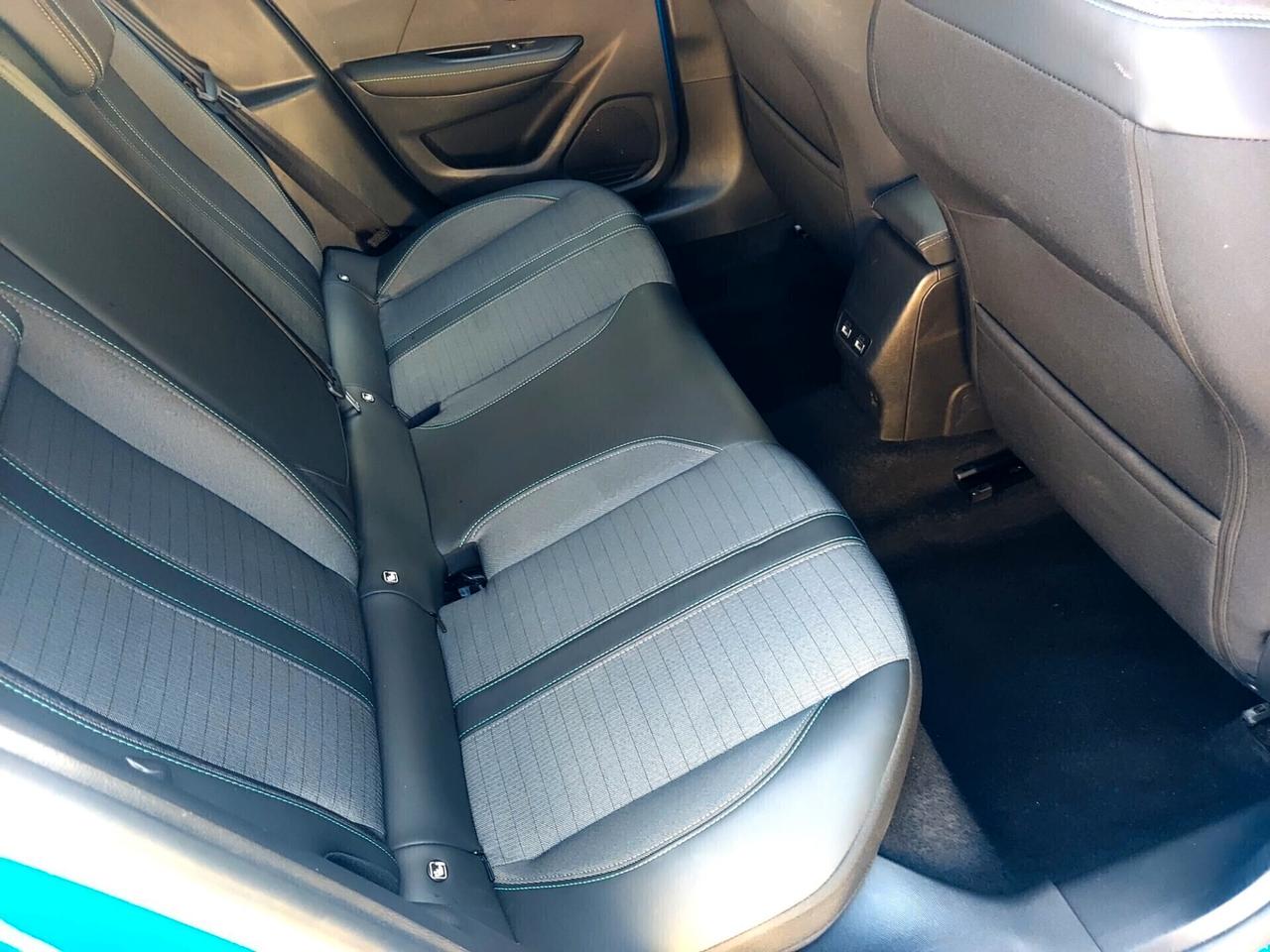 Peugeot 208 75 cv Allure Pack OK NEOPATENTATI