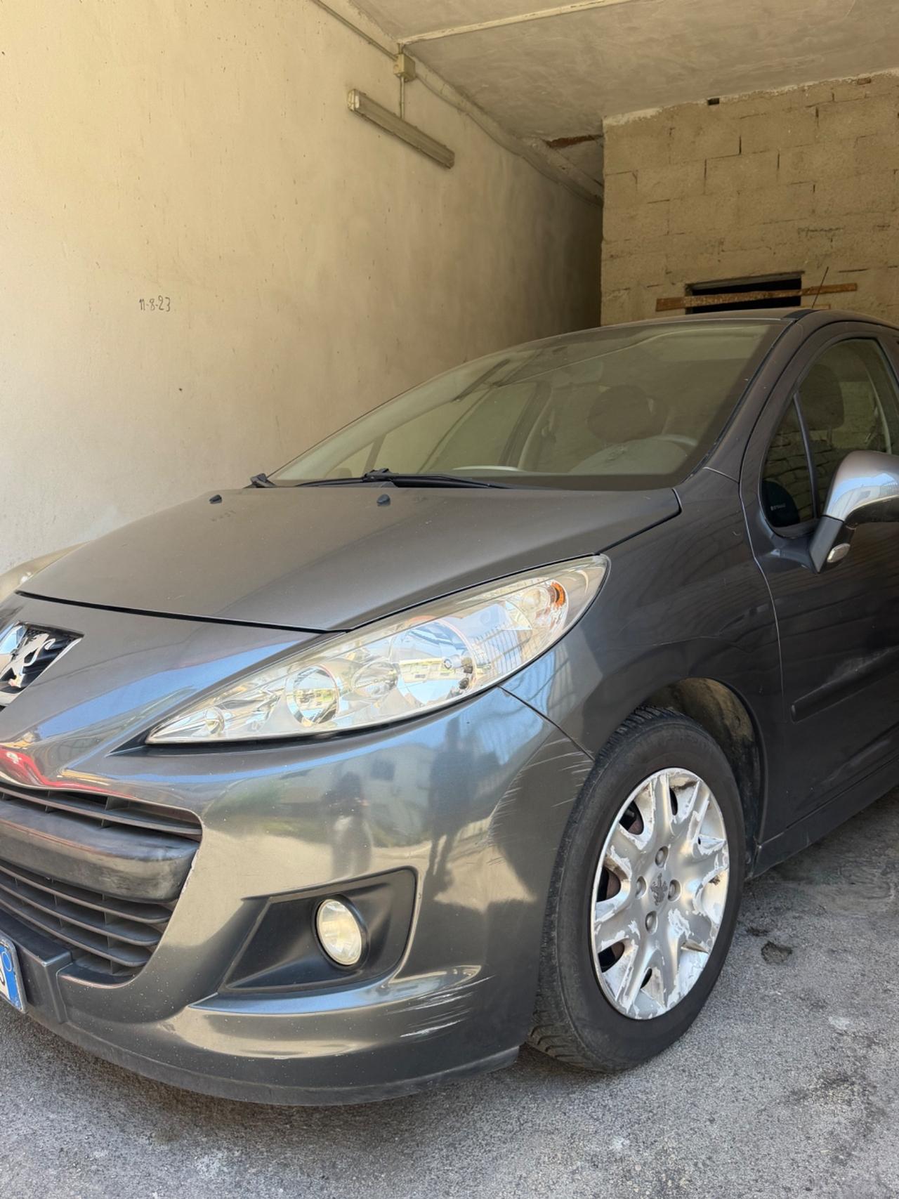 Peugeot 207 1.4 8V 75CV 5p. Energie Sport ECO GPL