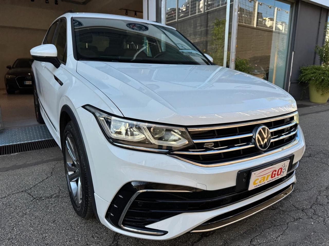 Volkswagen Tiguan 2.0 TDI 150 CV SCR DSG R-Line