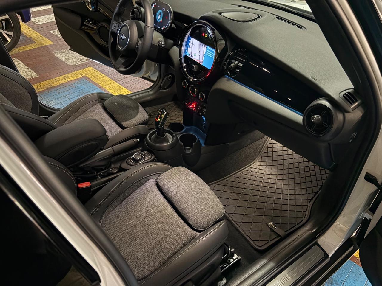 Mini 1.5 Cooper Essential 5 porte