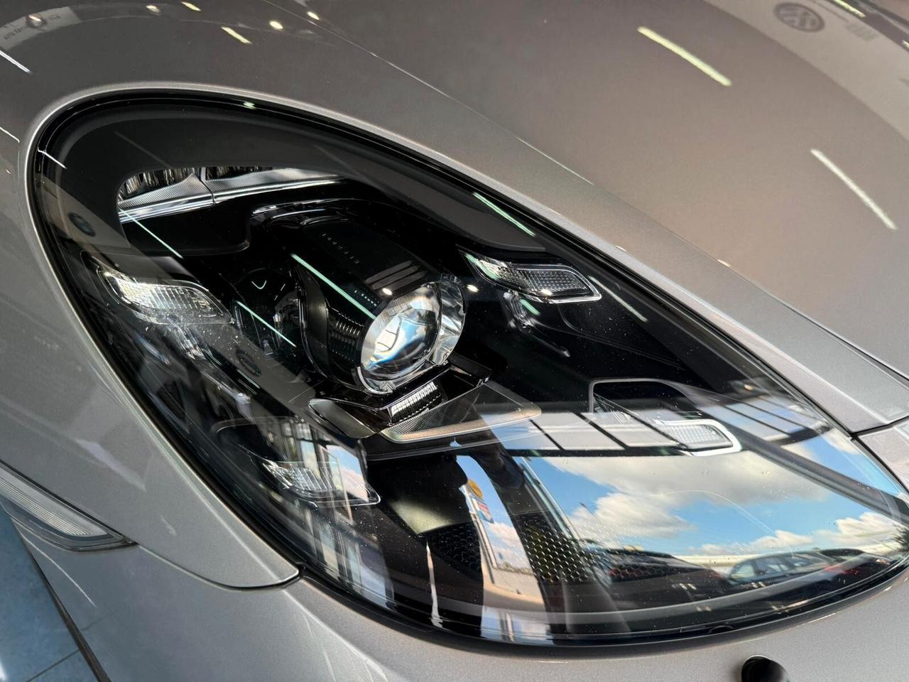 Porsche 718 Spyder Boxster 2.5 GTS