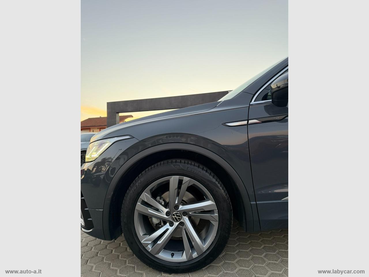 VOLKSWAGEN Tiguan 2.0 TDI 150CV SCR DSG R-Line
