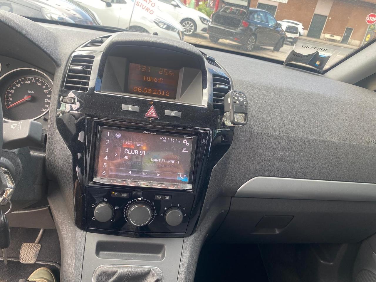 Opel Zafira 1.6 gpl