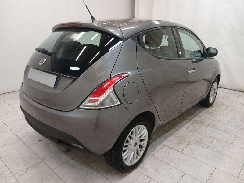 Lancia Ypsilon 1.2 8v Gold s&s 69cv E6
