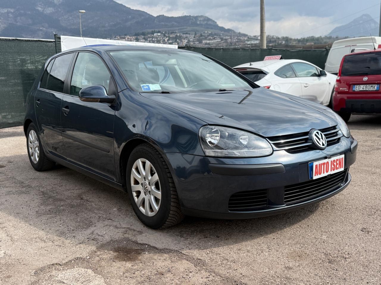 Volkswagen Golf 1.6 5p. Trendline