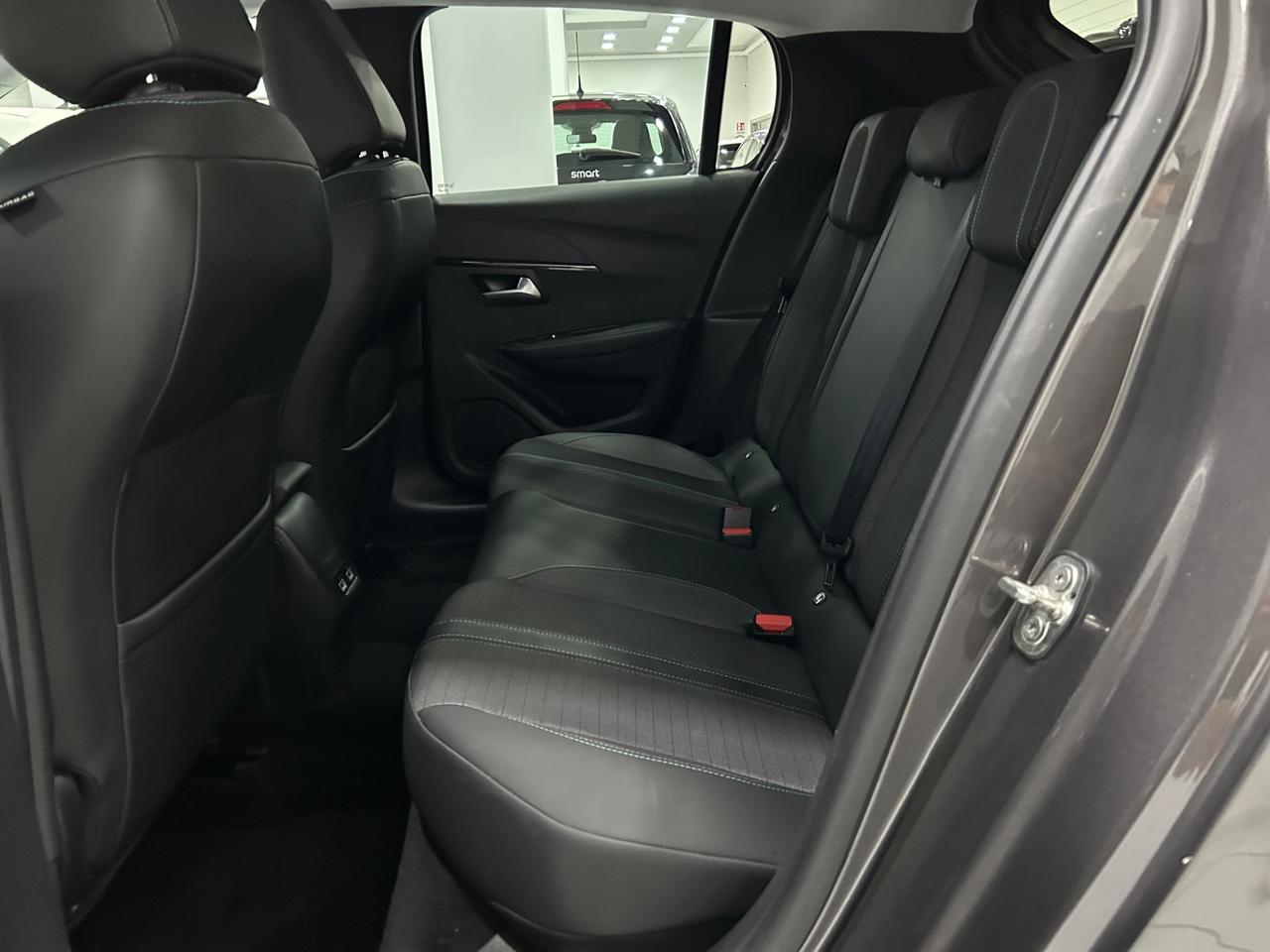 Peugeot 208 BlueHDi 100 Allure Navi Pack
