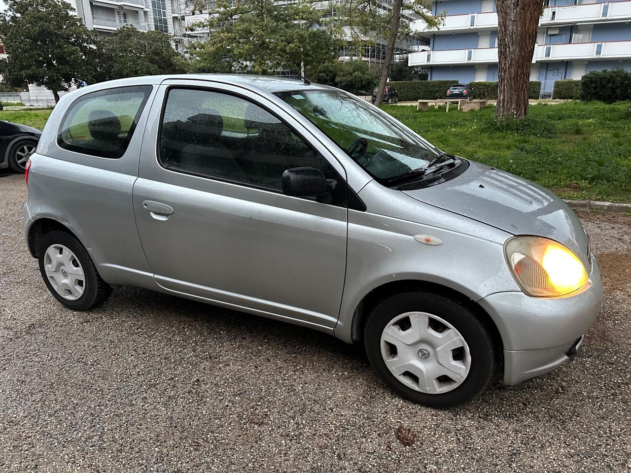 Toyota Yaris 1.3i 16V neopatentati