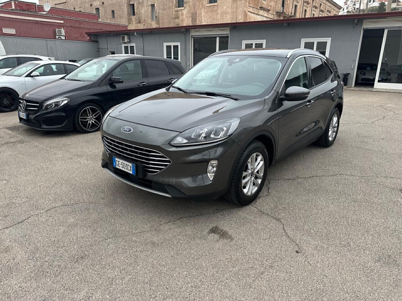 Ford Kuga PREZZO IVA ESPOSTA COMPRESA