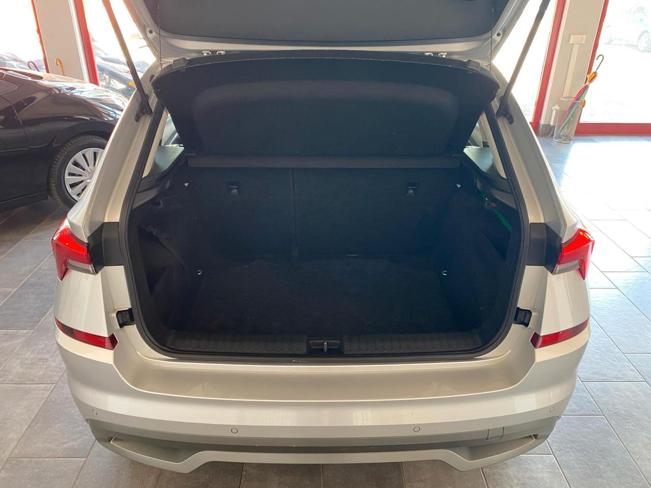Skoda Kamiq 1.0 TSI Ambition 95Cv RETROCAMERA-CARPLAY
