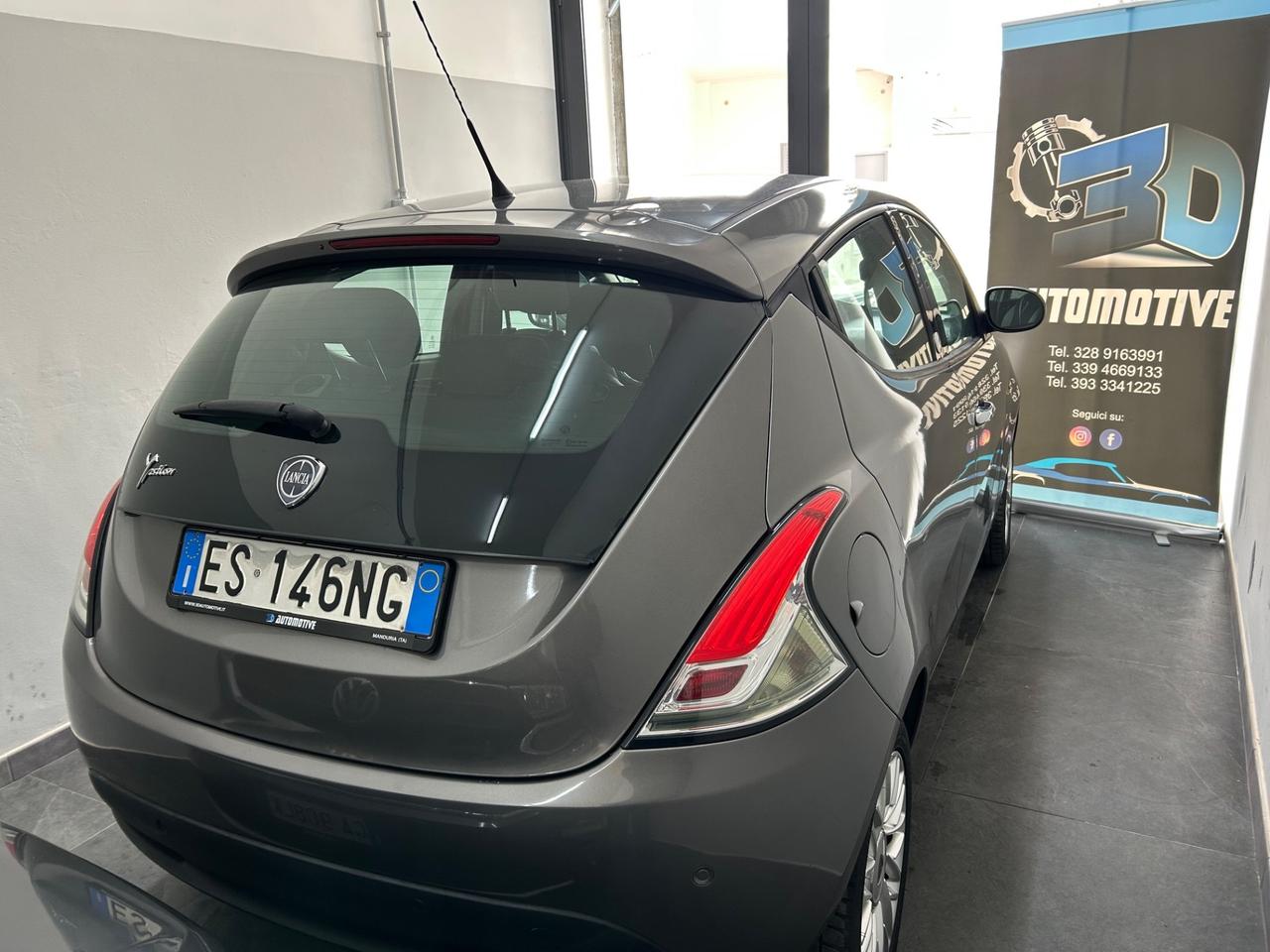 Lancia Ypsilon 1.2 69 CV 5 porte GPL Ecochic Gold