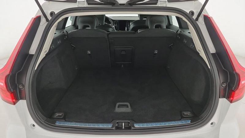 Volvo V60 B4 (d) Geartronic Momentum Business