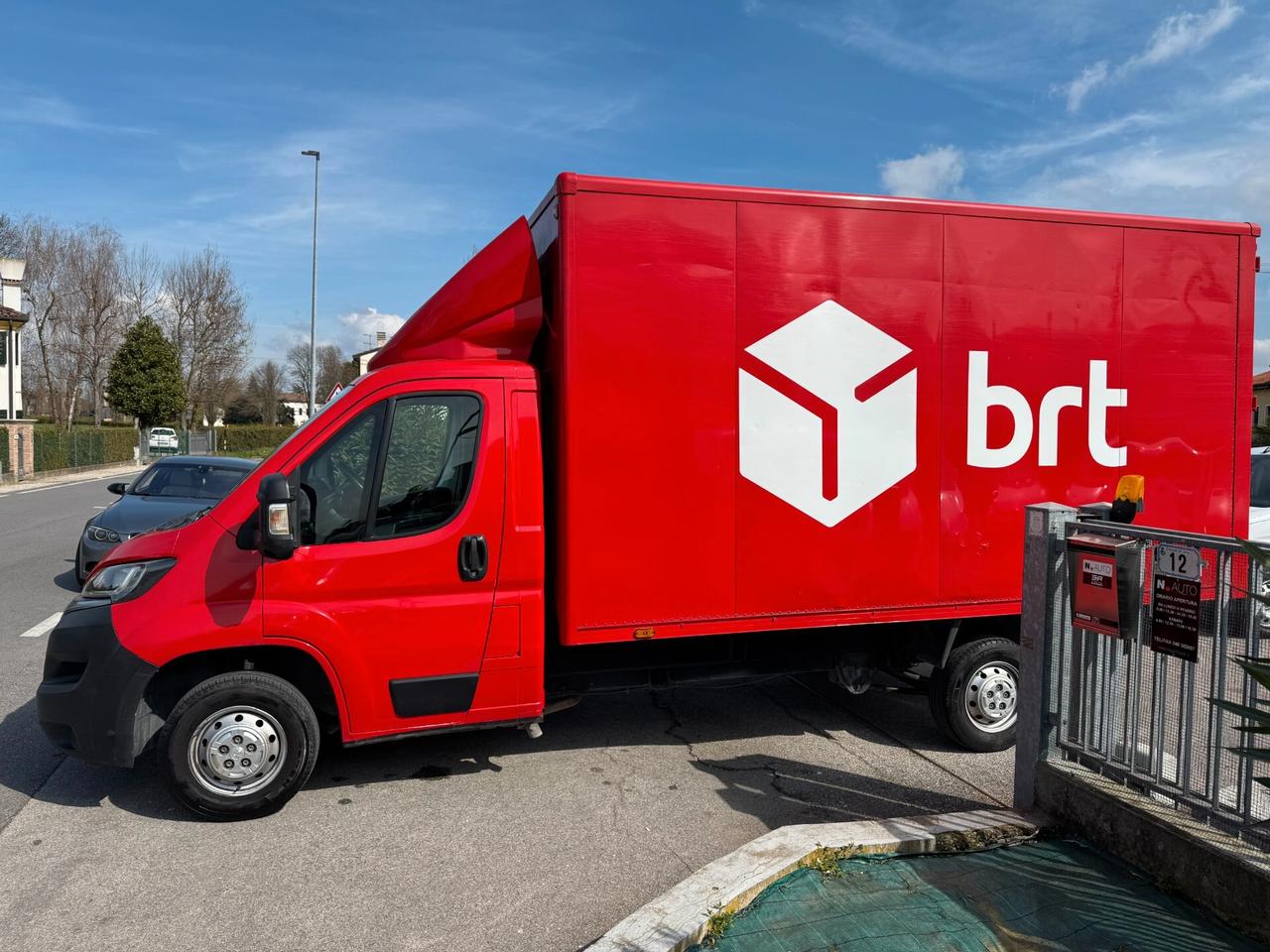 Peugeot Boxer 335 2.0 BlueHDi 160CV PLM-SL Cabinato