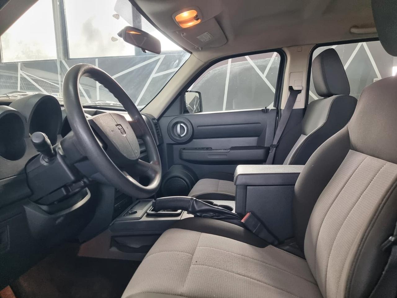 Dodge Nitro 2.8 CRD SXT 4WD CAMBIO MANUALE