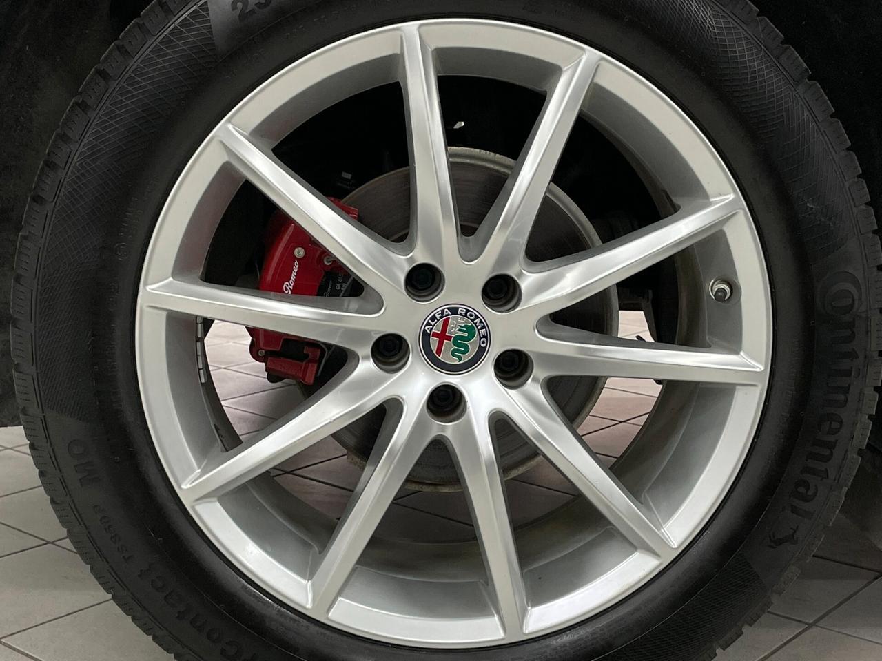 Alfa Romeo Stelvio 2.2 TD 190 CV EXECUTIVE 19" DISTRIBUZIONE ESEGUITA