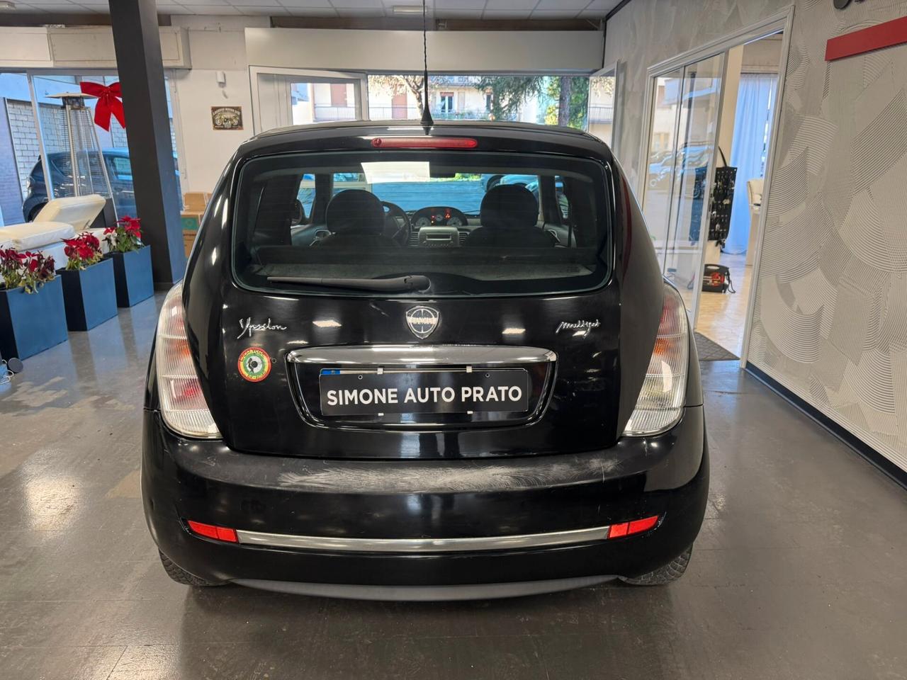 Lancia Ypsilon 1.3 MJT 75 CV Elle