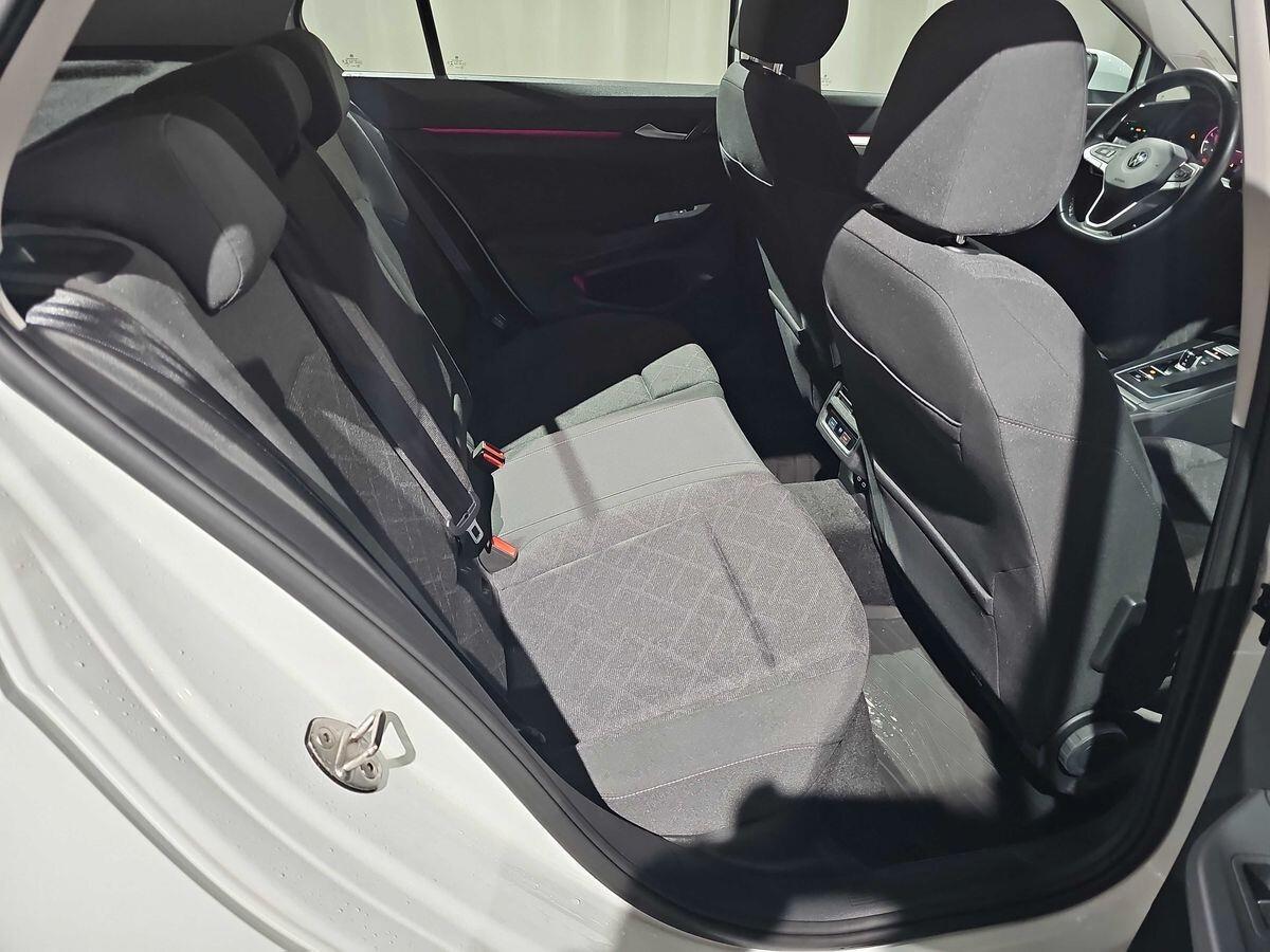 Volkswagen Golf 1.5 TGI DSG Life