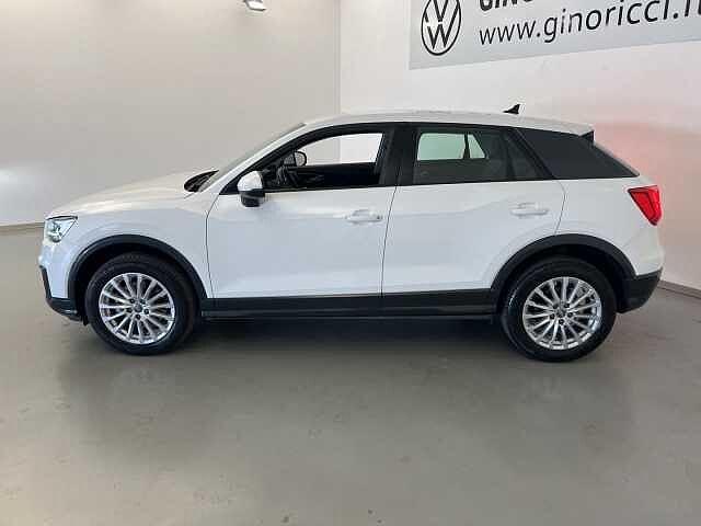 Audi Q2 30 TDI Business Design
