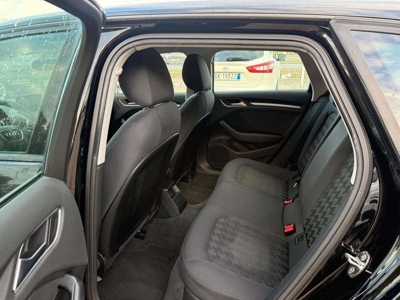 Audi A3 SPB 1.6 TDI clean diesel Ambiente