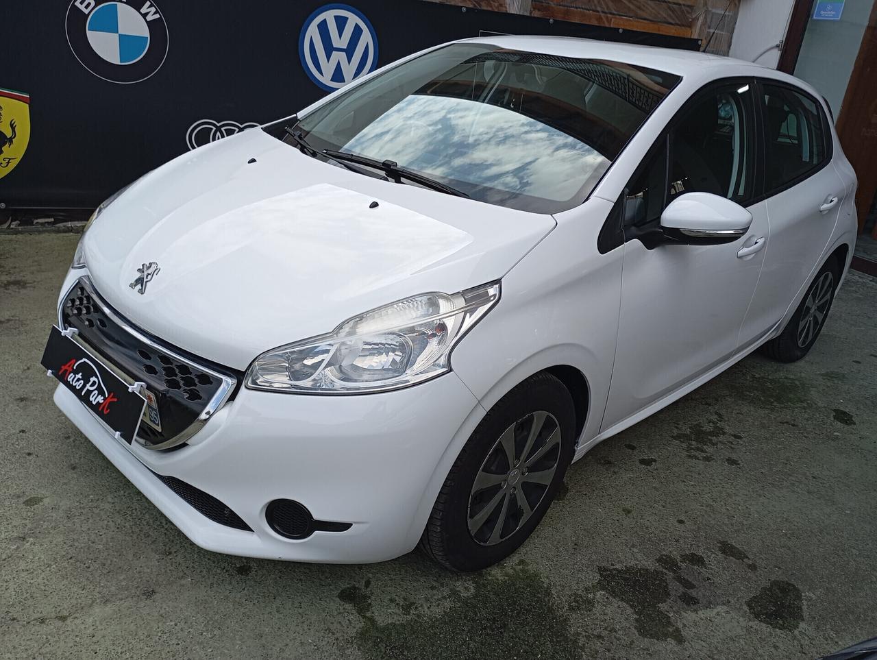 Peugeot 208 5P 1.4 e-HDi 68CV Active Aut.