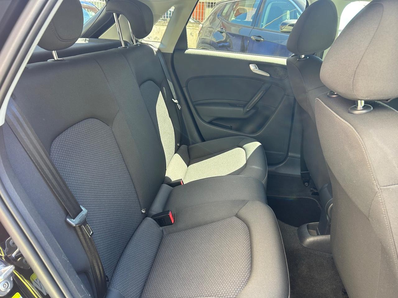 Audi A1 1.6 TDI S line edition